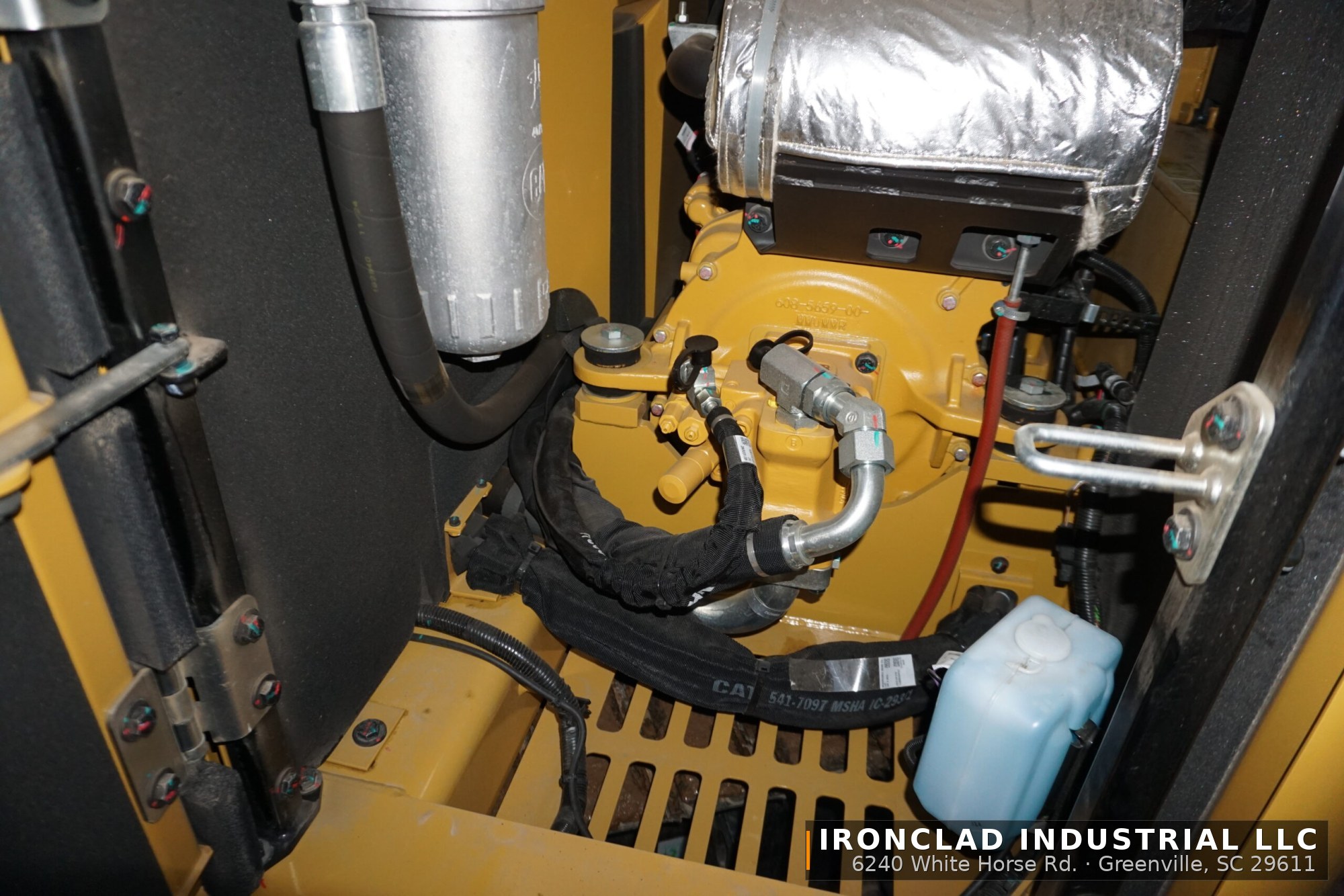 2025 Caterpillar 305.5E — 2025 CAT 305.5E Mini Excavator — photo 24